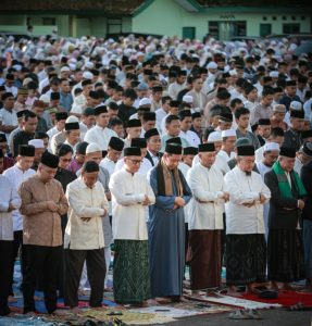 Lampung Kondusif, Masyarakat Rayakan Idul Fitri Dengan Penuh Sukacita